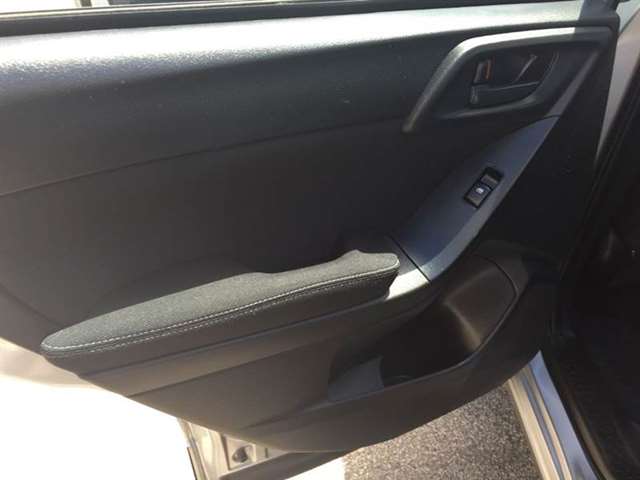 Subaru Forester 2014 photo 11